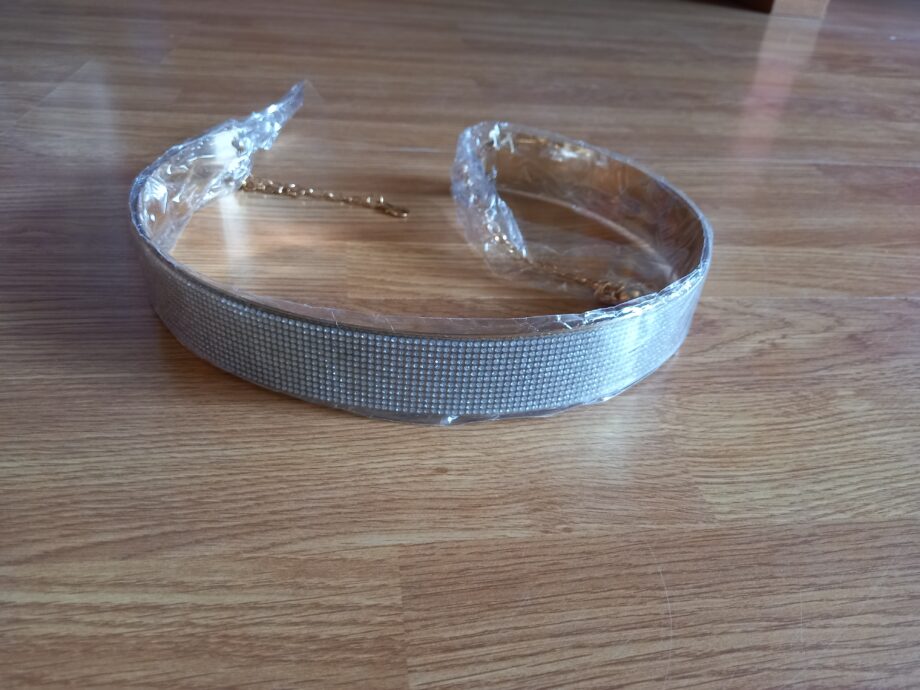 Belt with rine stone