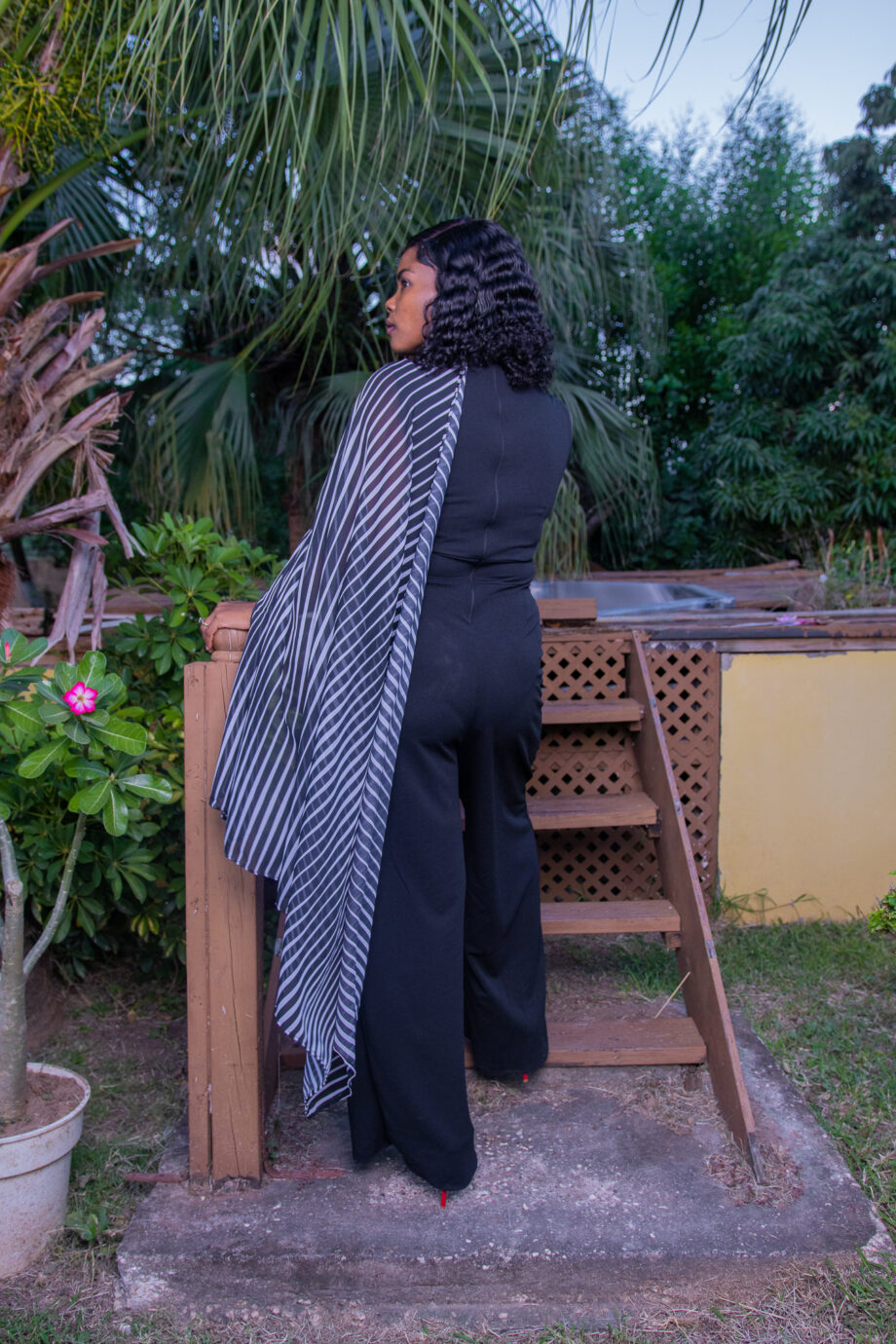 Zolar black palazzo jumper with stripe side